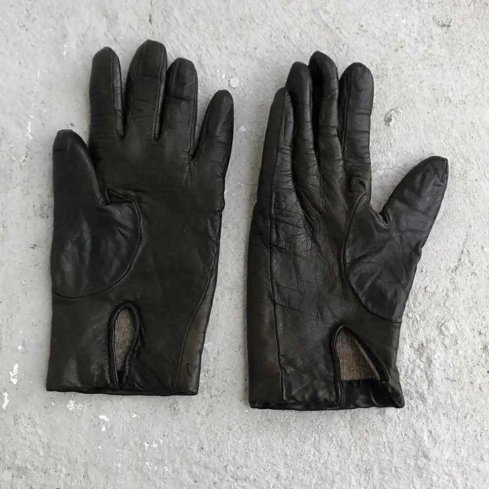 Lamb skin  gloves